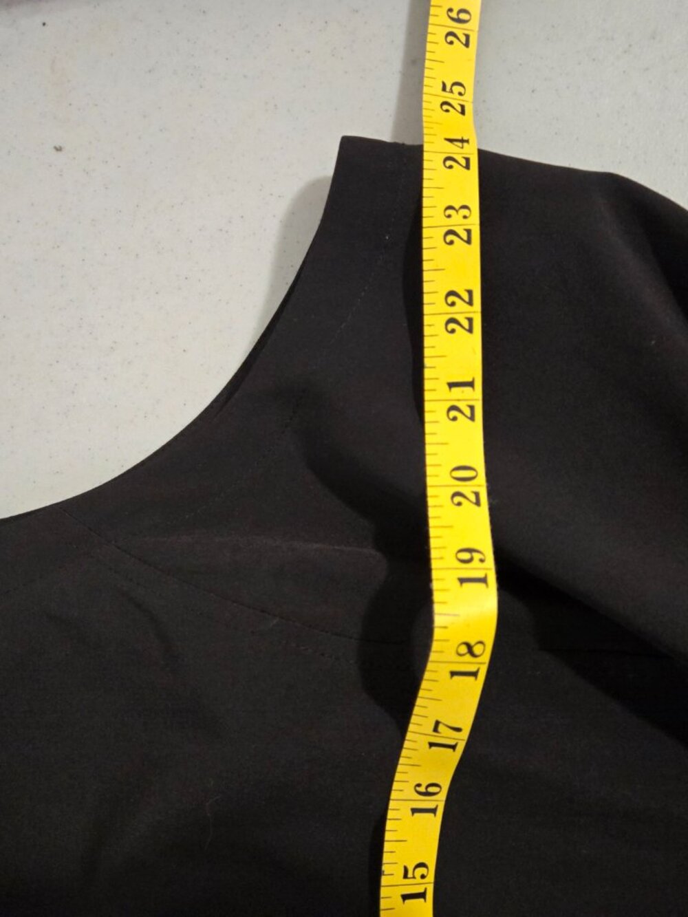 Chico's Women Black Two-way Zip Funnel Neck Active Vest Size 18 Athleisure - Picture 10 of 11